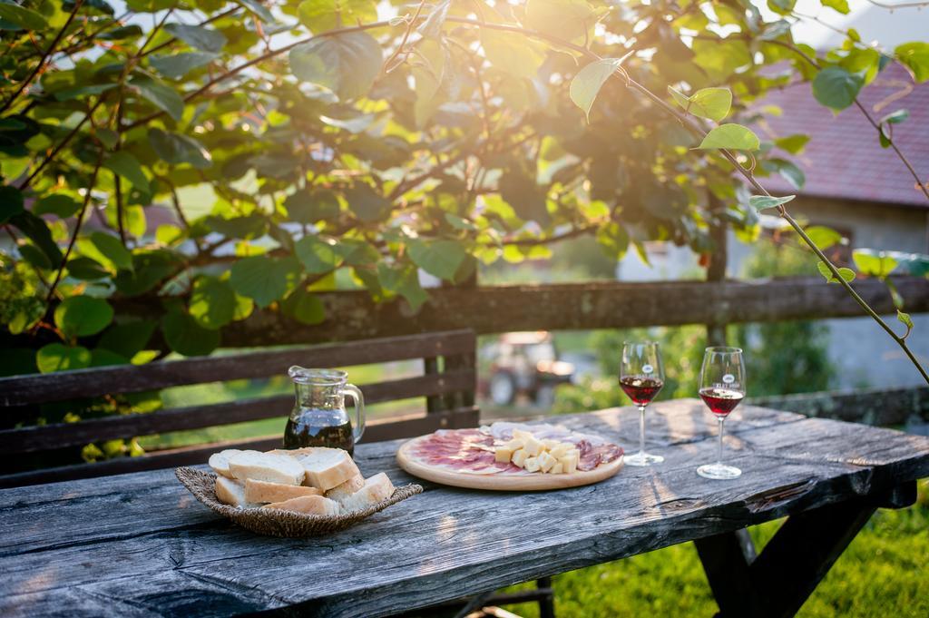 Tourist Farm Pri Kafolu Villa Tolmin Eksteriør billede