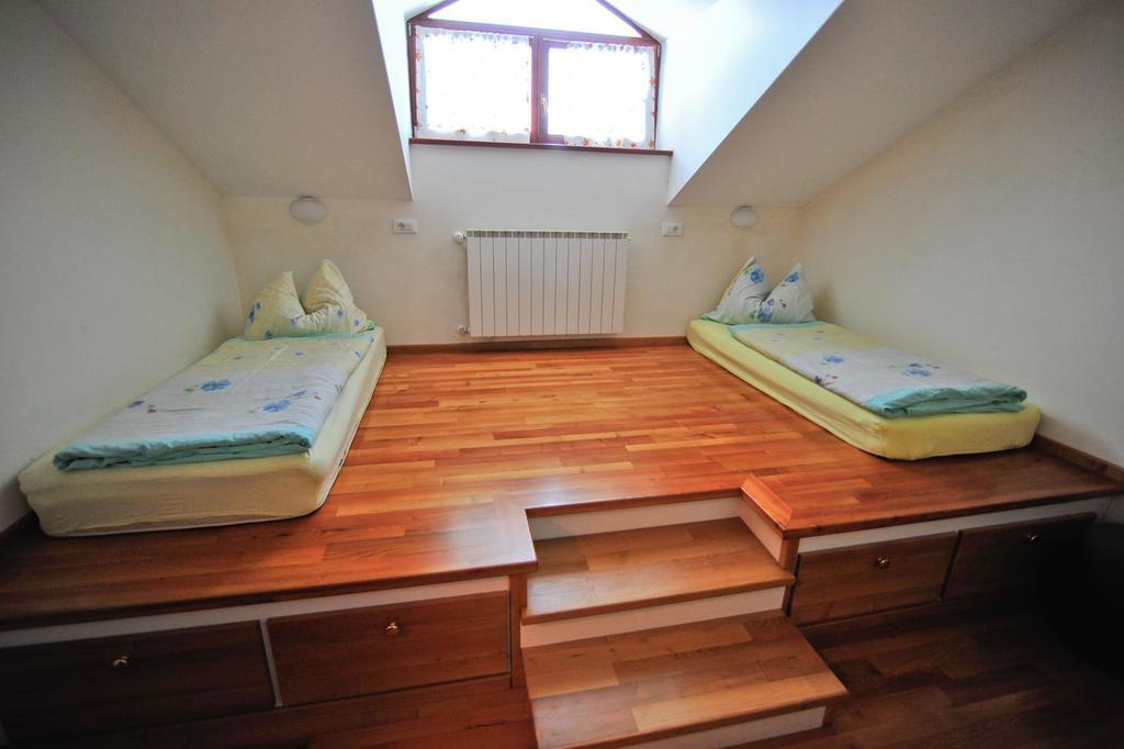 Tourist Farm Pri Kafolu Villa Tolmin Eksteriør billede
